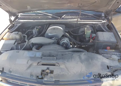 2002 Chevrolet Silverado 1500 Ls z USA, uszkodzony, nr VIN 2GCEC19TX21178263